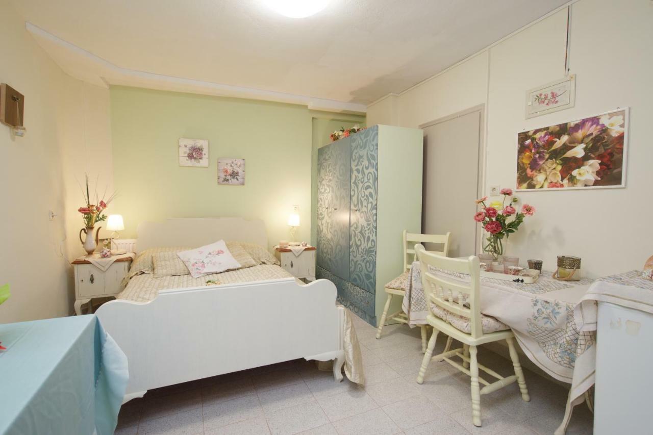 Erato Apartment In Argostoli מראה חיצוני תמונה